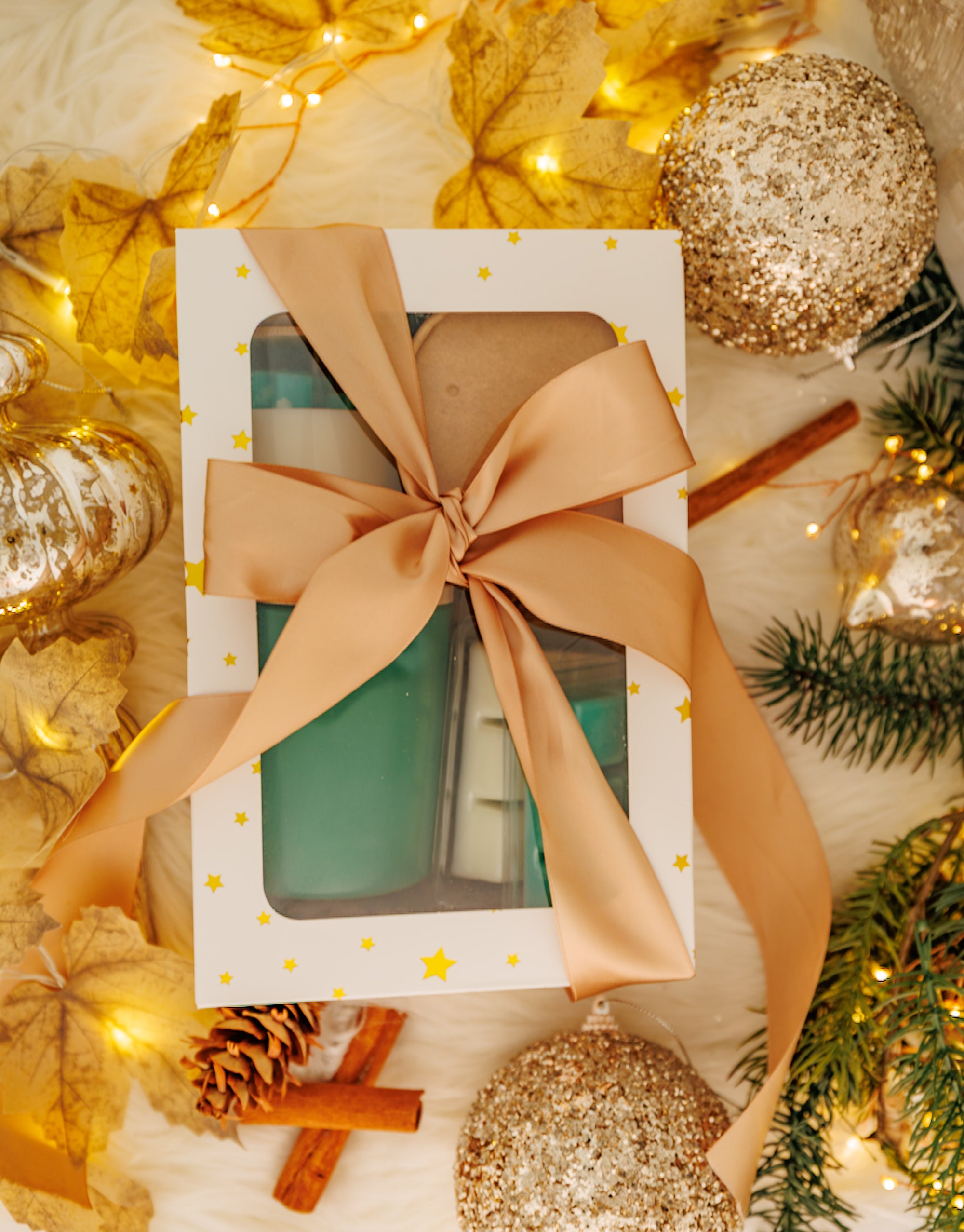 Pine and Cinnamon Gift  Box