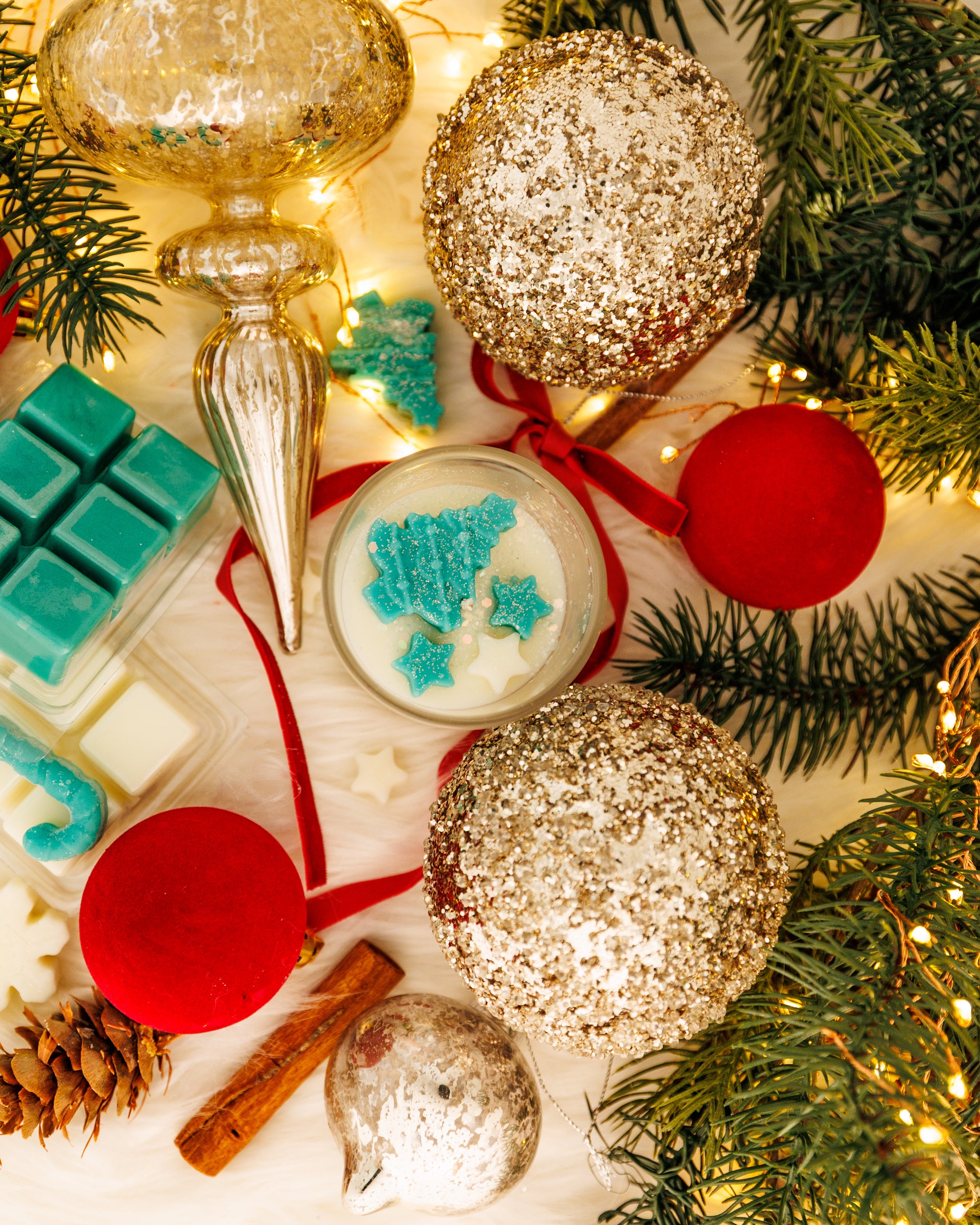 Warm Holiday Glow Candle 7 oz