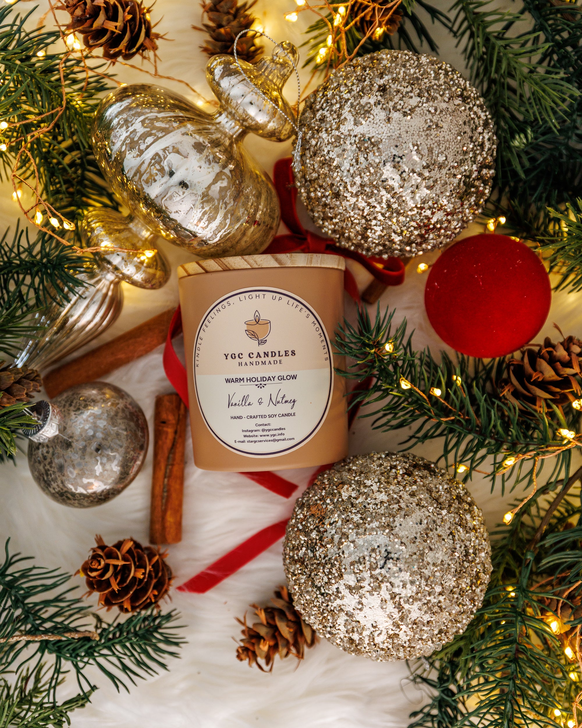 Warm Holiday Glow Candle